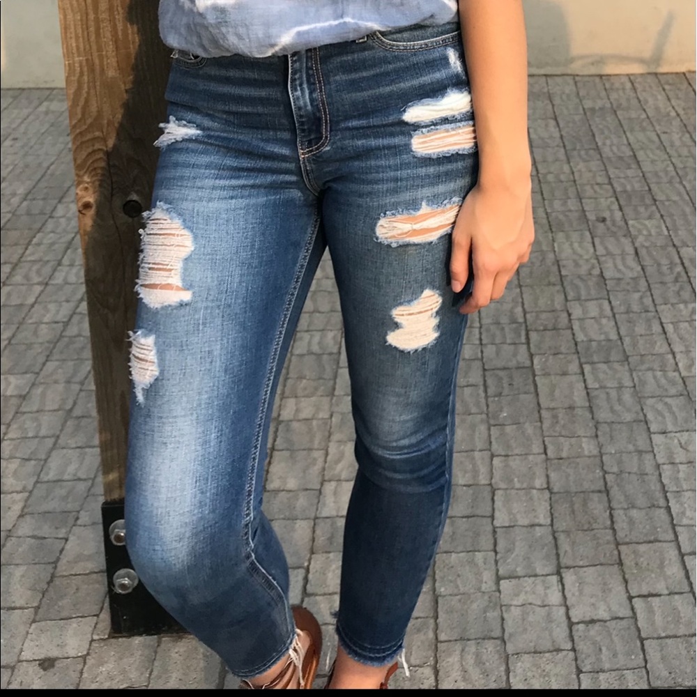 Distressed Ankle Jeans
